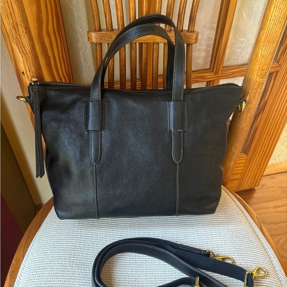SOLD Fossil Skylar